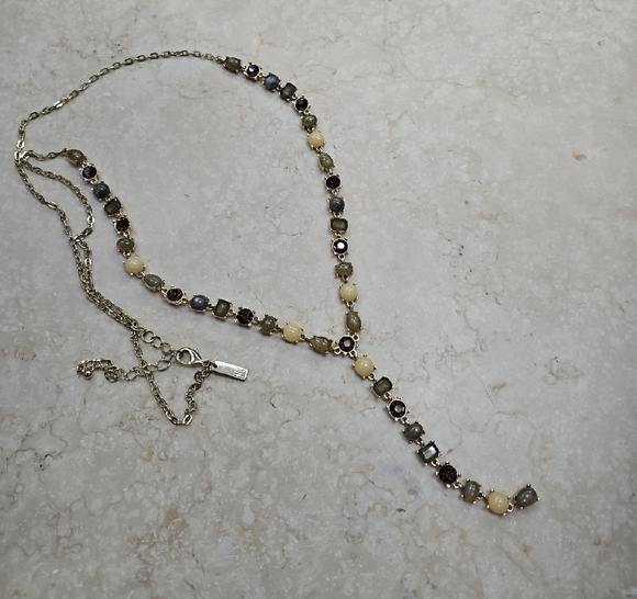 Elegant Multi-Color Beaded Necklace - Picture 1 of 1
